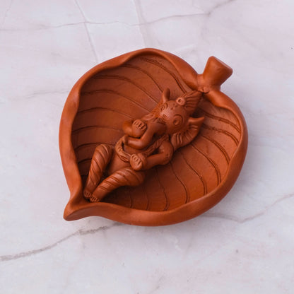 Terracotta- Ganesha on Leaf wall hanging