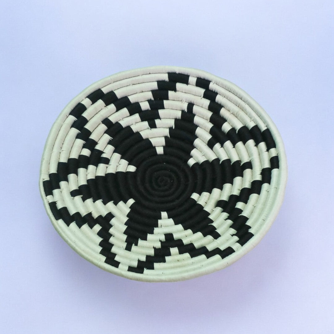 Sabai Grass Wall Plate Wall Basket (12 inch)