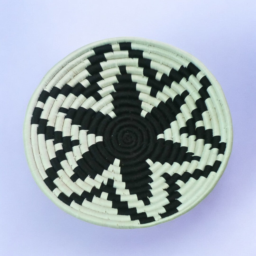 Sabai Grass Wall Plate Wall Basket (12 inch)