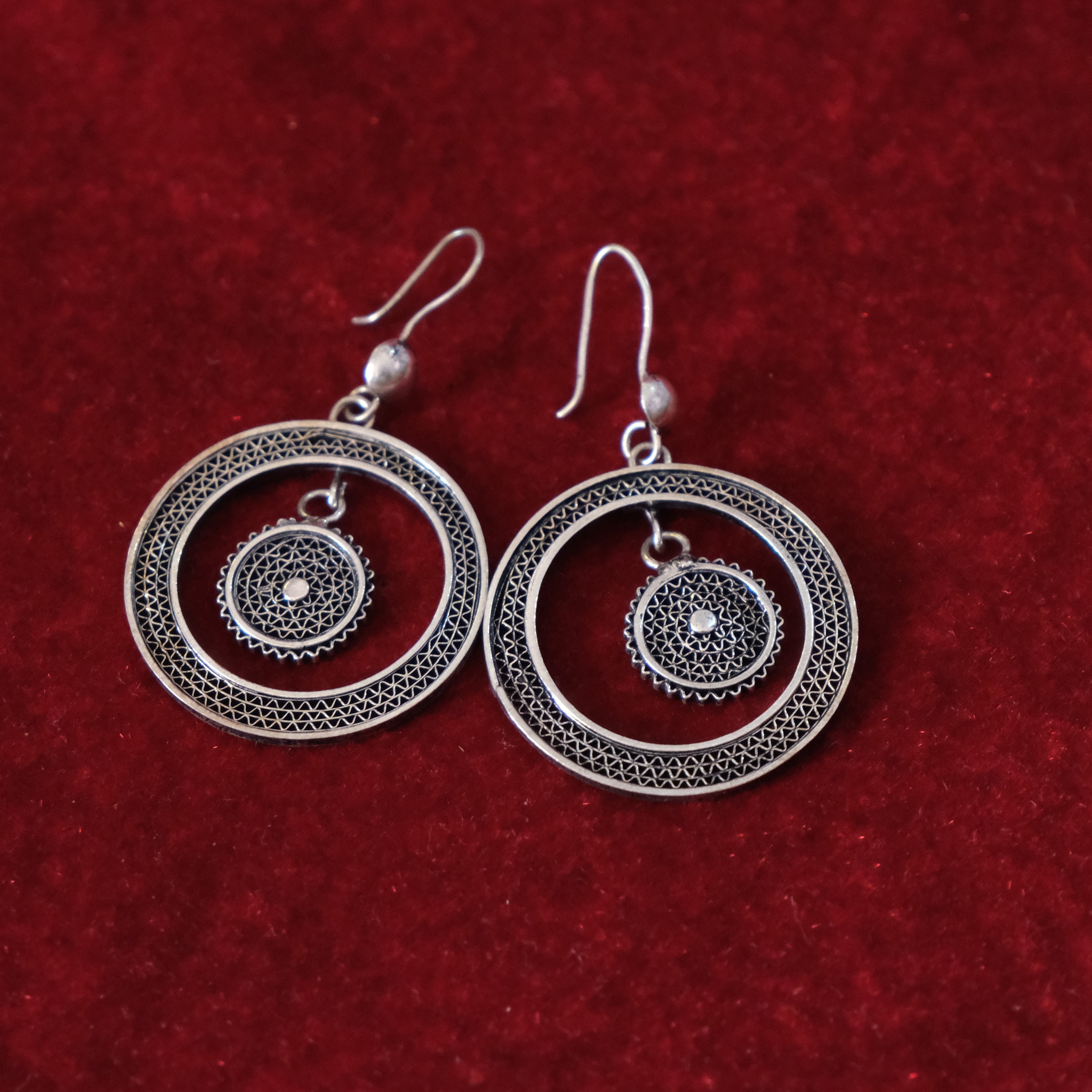 Teardrop Earrings Mexican Sterling Silver Filigree From Taxco .925 –  CARAPAN, MEXICAN ART GALLERY SINCE 1950.