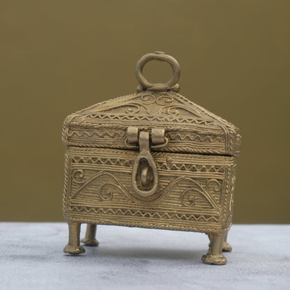 Nuagaon Dhokra Riwaz Jewellery Box — Handcrafted Lost-Wax Brass Showpiece