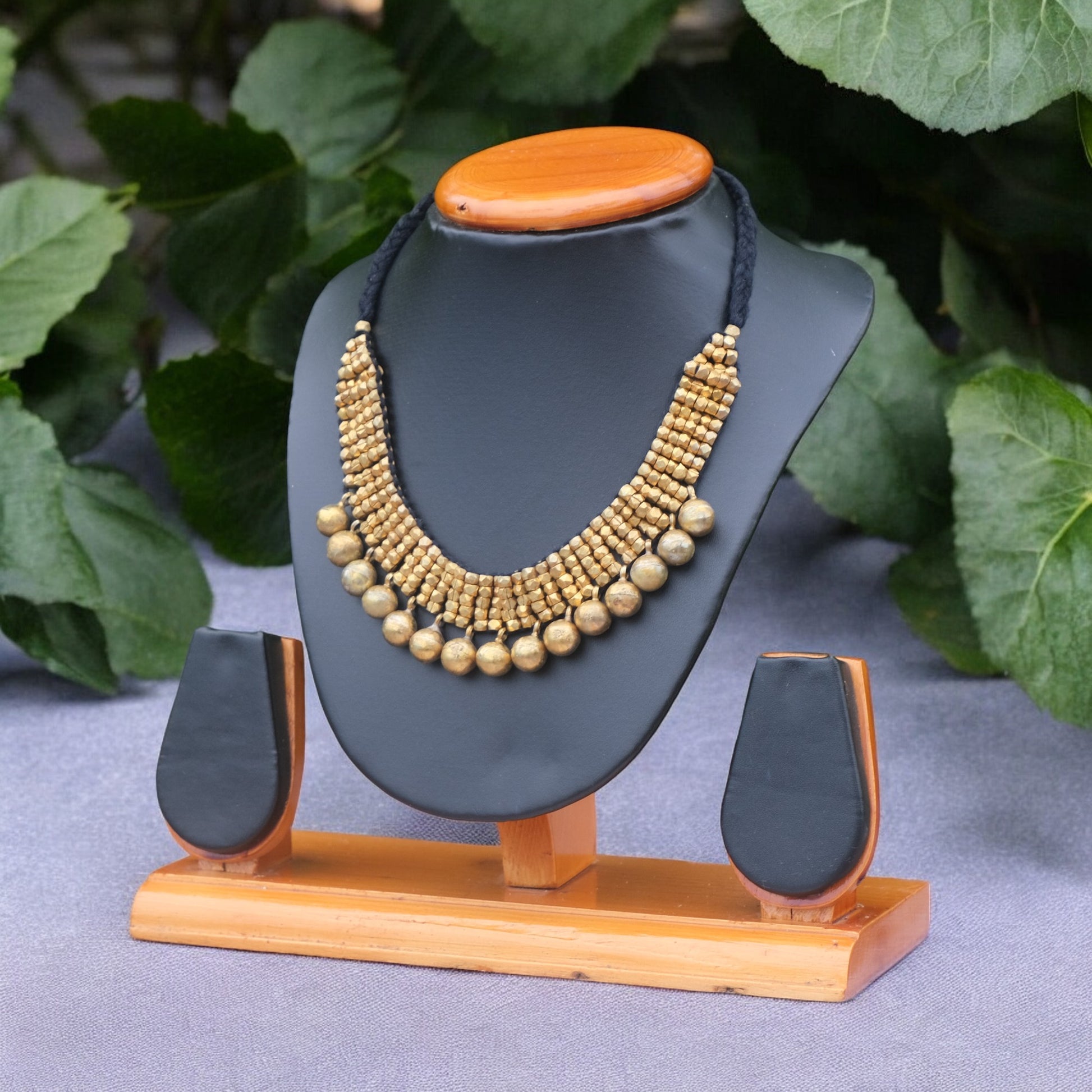 Handmade Dhokra brass necklace tribal jewelry Odisha