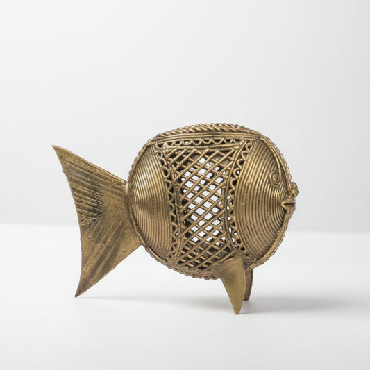 A handmade dhokra craft fishpenstand made od brass metal