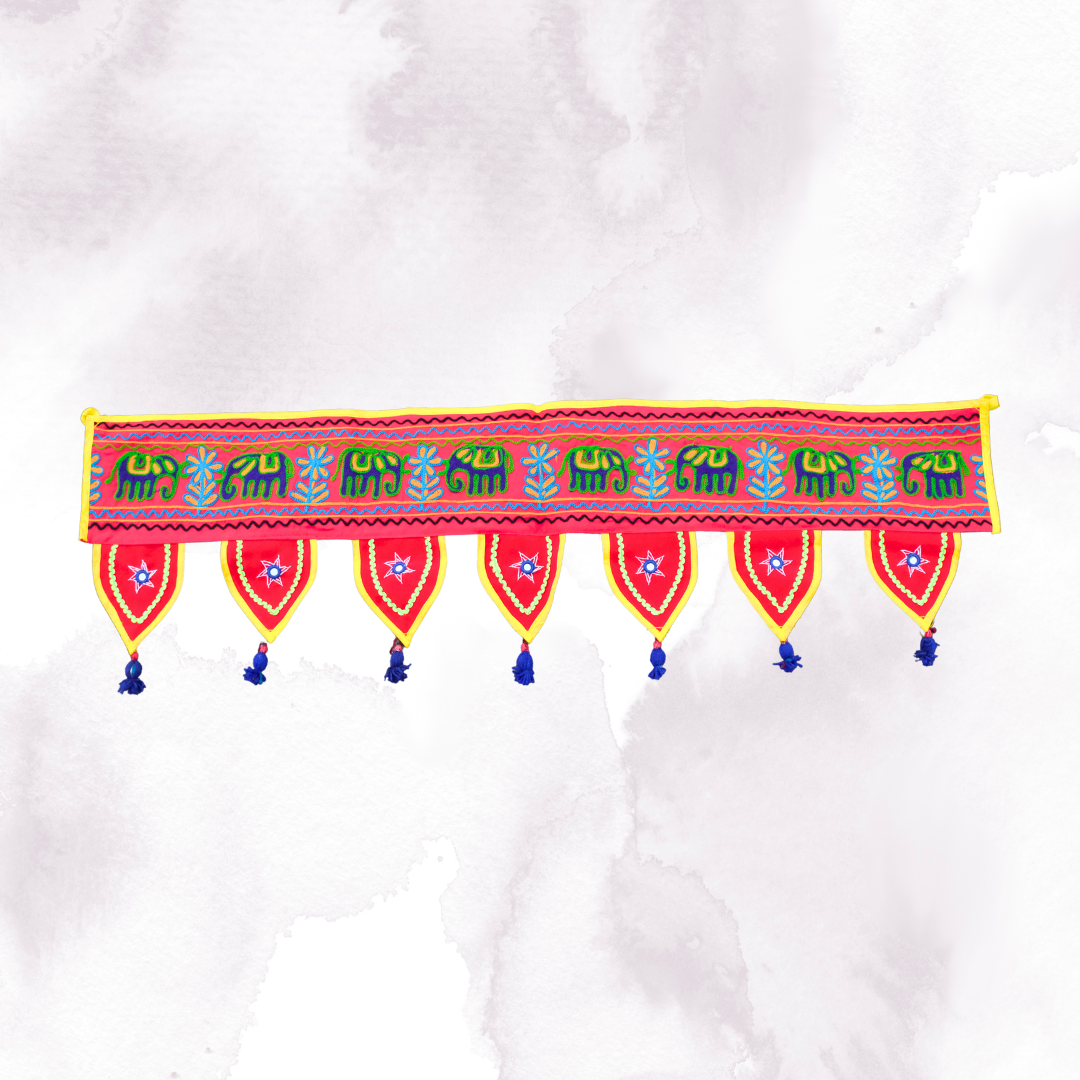 Pipili chandua - Handmade Toran Red